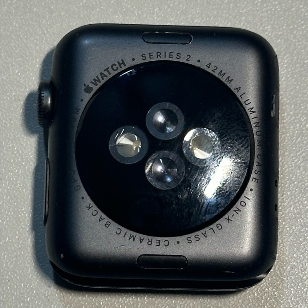 Apple Watch Series 2 42mm Midnight Aluminum Black Band - Picture 9 of 9